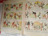 deux pages de bande dessinée posées côte à côte sur la table