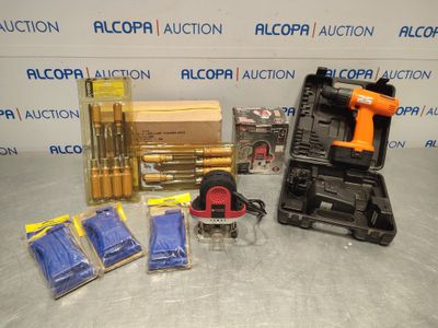 the contents of a tool kit are laid out on the table