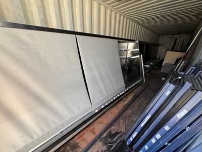 Grande vitrine refrigerée éclairante droite ouverte COSTAN m…