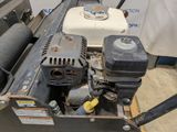 a picture of a machine that is sitting in a room