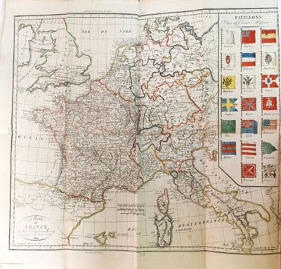 une vieille carte de l'Europe sur laquelle figurent des drapeaux
