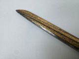 an image of a pen that is sitting on top of a table