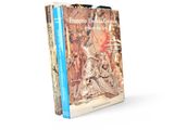 un livre posé sur une surface blanche