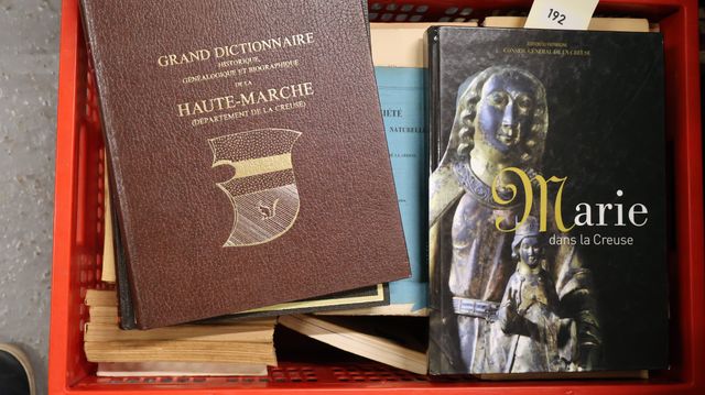 Important lot de la revue de la société des sciences naturelles e...