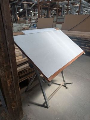 a table that is sitting in the middle of a room