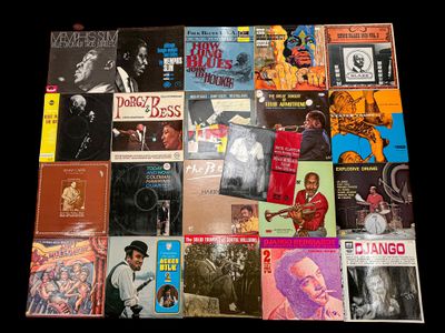 Lot de 25 disques 33 tours dans 20 albums de Jazz dont : DJA…