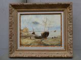 une peinture à l'huile représentant un bateau sur une plage, à côté d'un bâtiment