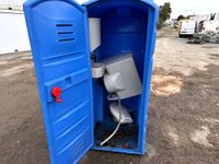 LIEU DE STOCKAGE : Rennes - CNSE - WC CHANTIER - - Descripti… (photo 5)