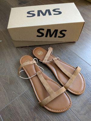 Paire de chaussures de marque SMS