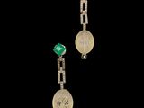paire de boucles d'oreilles en émeraude et diamant