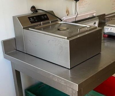 a machine that is sitting on top of a table