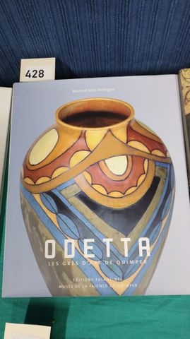 VERLINGUE: ODETTA les grès d’art de QUIMPER. Editions Palantines,...