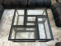 Ensemble de tables basses gigognes emboitables formant une t… (photo 4)