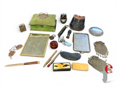 a lot of items that are sitting on a table