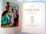 un livre sur la couverture duquel figurent une femme et un chat