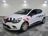 une voiture blanche avec une bande rouge sur le côté