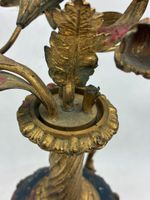 Candélabre d'autel en bronze majoritairement doré constitué … (photo 6)