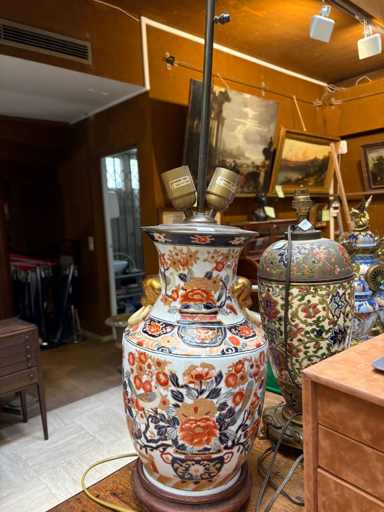 Objets d'art & Curiosités