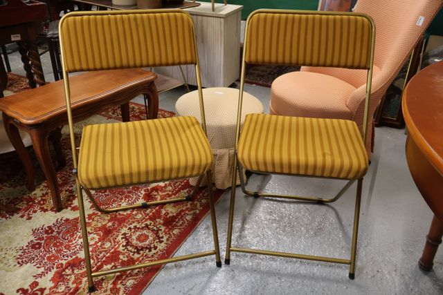 LAFUMA CHANTAZUR : Paire de chaises pliantes en laiton année 70 g...