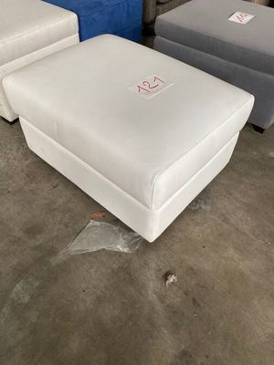 1 POUF en cuir DOLLARO écru 80x60x46 cm