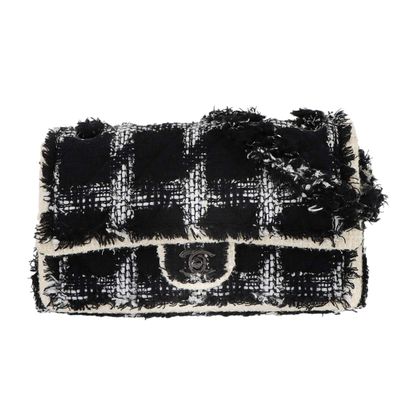 chanel black and white tweed flap bag