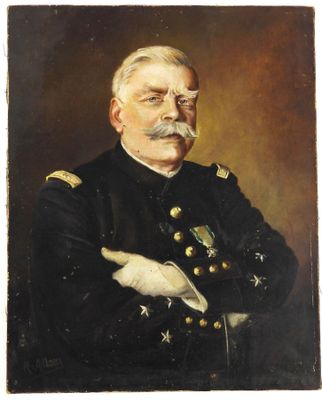 portrait d'un homme en uniforme militaire, portant une moustache et une barbe