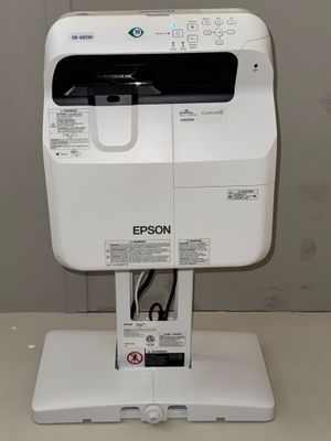 a printer that is sitting on top of a stand