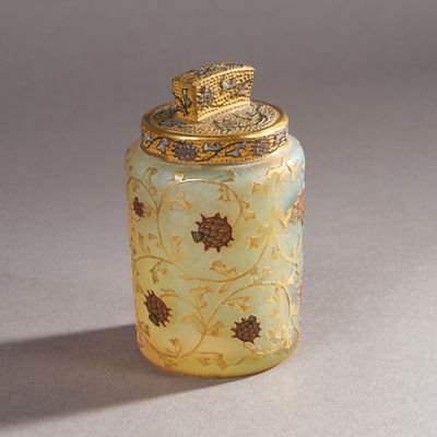 DAUM à Nancy. Flacon à corps cylindrique en verre multicouch… - Photo 1