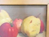 un tableau représentant des pommes, des poires et une poire posées sur une table
