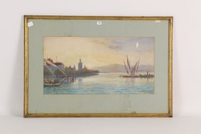 tableau encadré représentant une vue d'un port avec des voiliers au premier plan