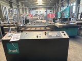 an image of a machine shop with lots of machines in it