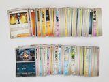 beaucoup de cartes sur la table