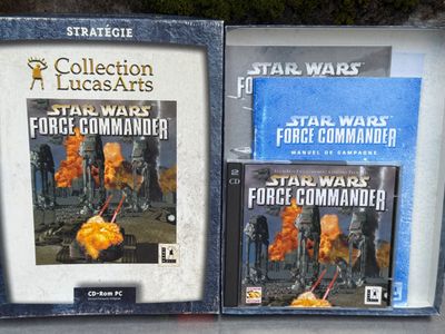 Deux jeux vidéo « Star Wars » sont exposés dans un magasin