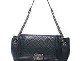 chanel black quilted leather shoulder bag
