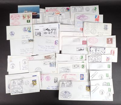 1 carton de plus de 450 lettres et cartes de navires militai…
