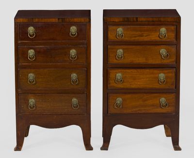 paire de commodes en acajou de l'époque de George II