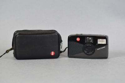 LEICA - Photo 1