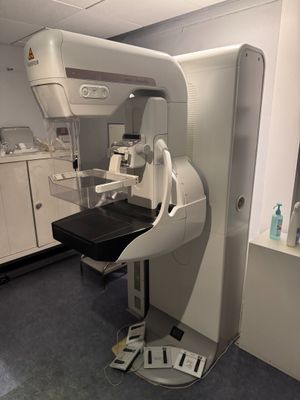 an image of a hospital room with a large mri machine