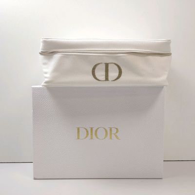 Vanity en tissu blanc DIOR BEAUTY, fermeture zippée, miroir …