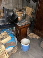 Dans le grenier de l'aile gauche : (photo 6)
