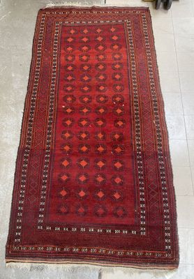 Tapis Turkmène (chaine, trame et velours en laine), vers 195…