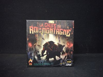 Sur la boîte du jeu, on voit un homme à cheval.