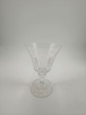 BACCARAT : 12 verres à pied à porto à facettes taillées et c…