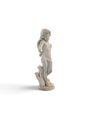 statue d'un garçon avec un chien sur fond blanc
