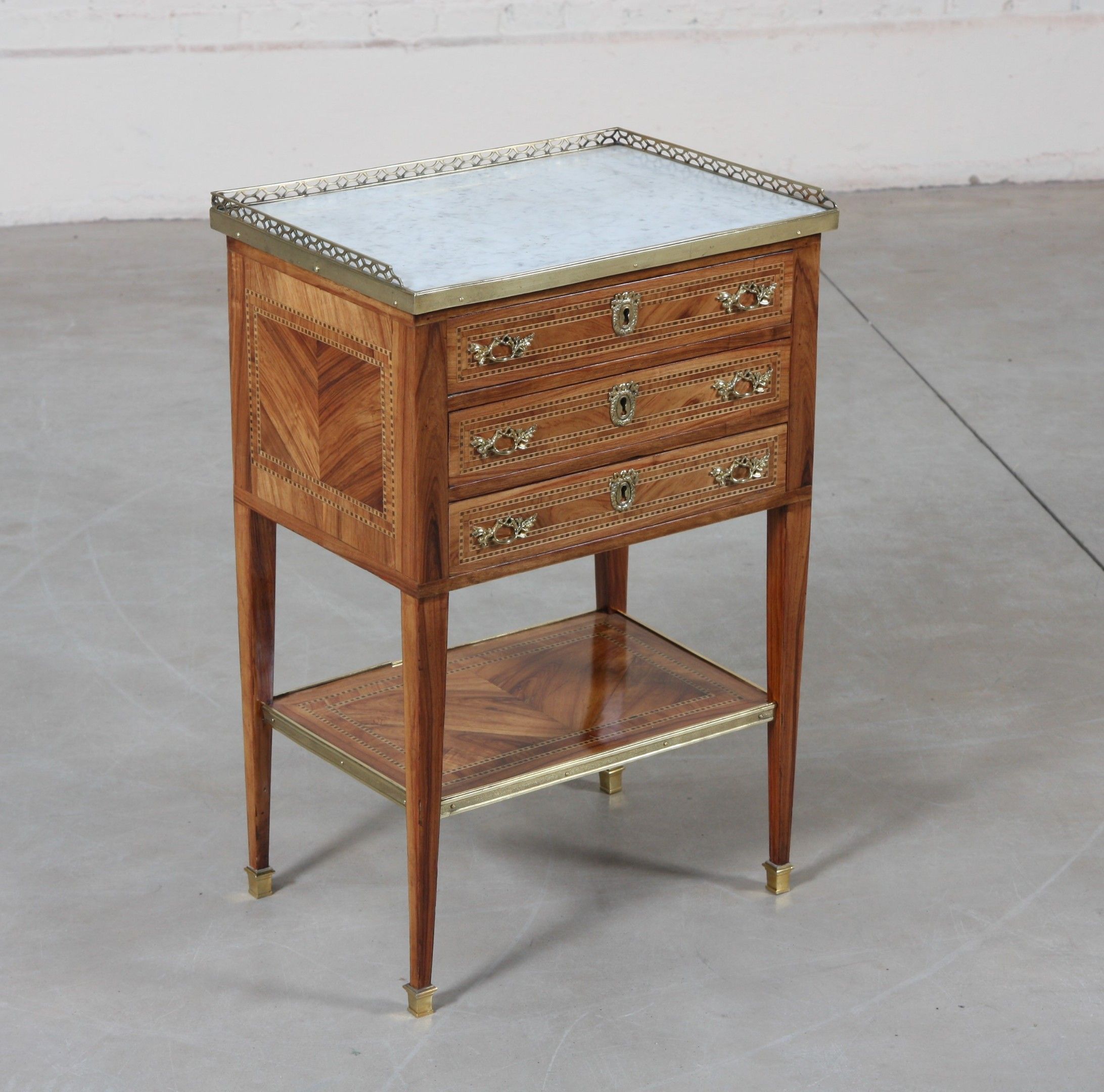 Objets d'art & Curiosités