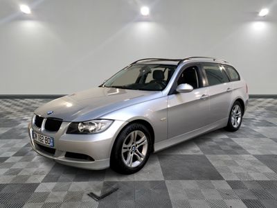 TOURING 320D 163CH CONFORT - GO - Mise en service: 14/03/2008 - Écran  - Photo 1