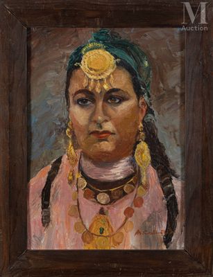 une peinture à l'huile représentant une femme vêtue d'une robe rose et portant des bijoux en or