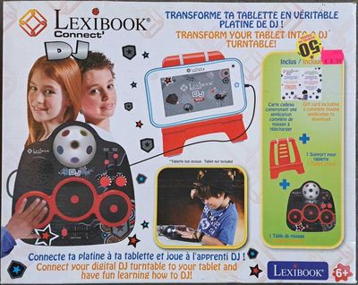 une boîte sur laquelle figure l'image de deux enfants jouant avec un ordinateur