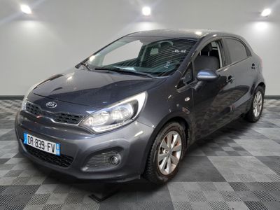 KIA - RIO 1.2L 85 ACTIVE - ES - Mise en service: 04/05/2015 …