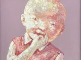 tableau représentant un enfant, la main posée sur le menton, sur fond rose
